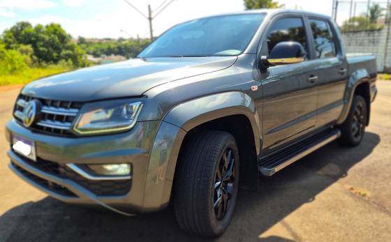 VOLKSWAGEN AMAROK 3.0 V6 TDI DIESEL HIGHLINE CD 4MOTION AUTOMÁTICO